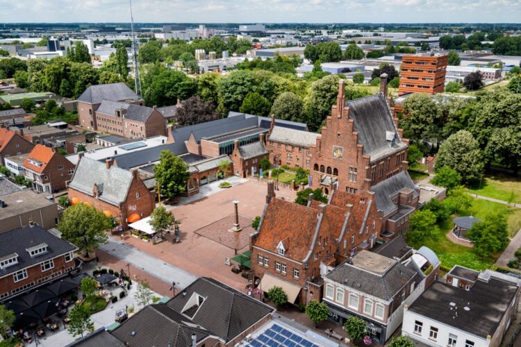 Gloudemans - Tenderstrategie en openbare verkoopprocedure Rijkmonument Krophollerensemble gemeente Waalwijk